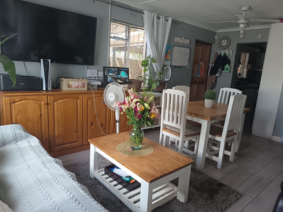 3 Bedroom Property for Sale in Esselenpark Western Cape